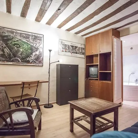 Republique - Reaumur Charming Large Studio *