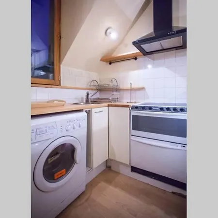 Republique - Reaumur Charming Large Studio Apartamento París