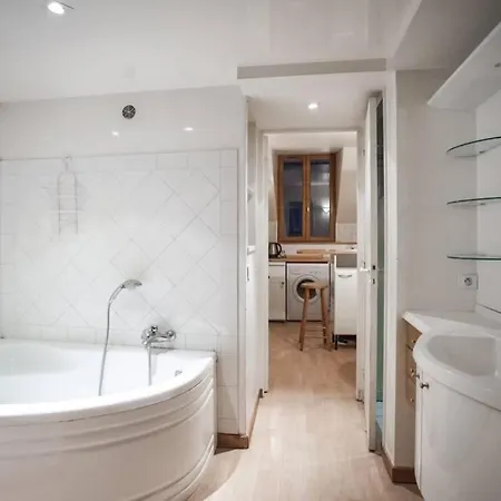 Apartment Republique - Reaumur Charming Large Studio *