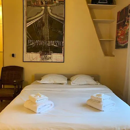 Appartement Republique - Reaumur Charming Large Studio